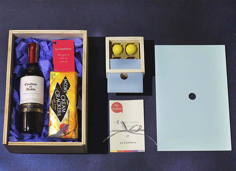Regalo vino, trufas y galletas